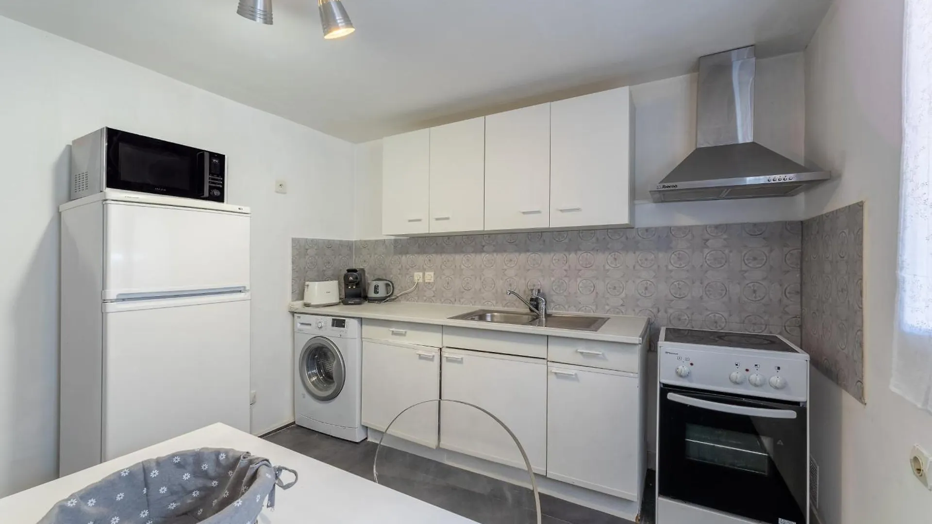 Duplex Sheda - Welkeys Apartment Avignon